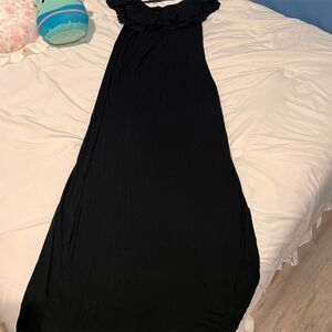 Go Coco Women's Black Ruffle Maxi Dress Size L Party/Cocktail